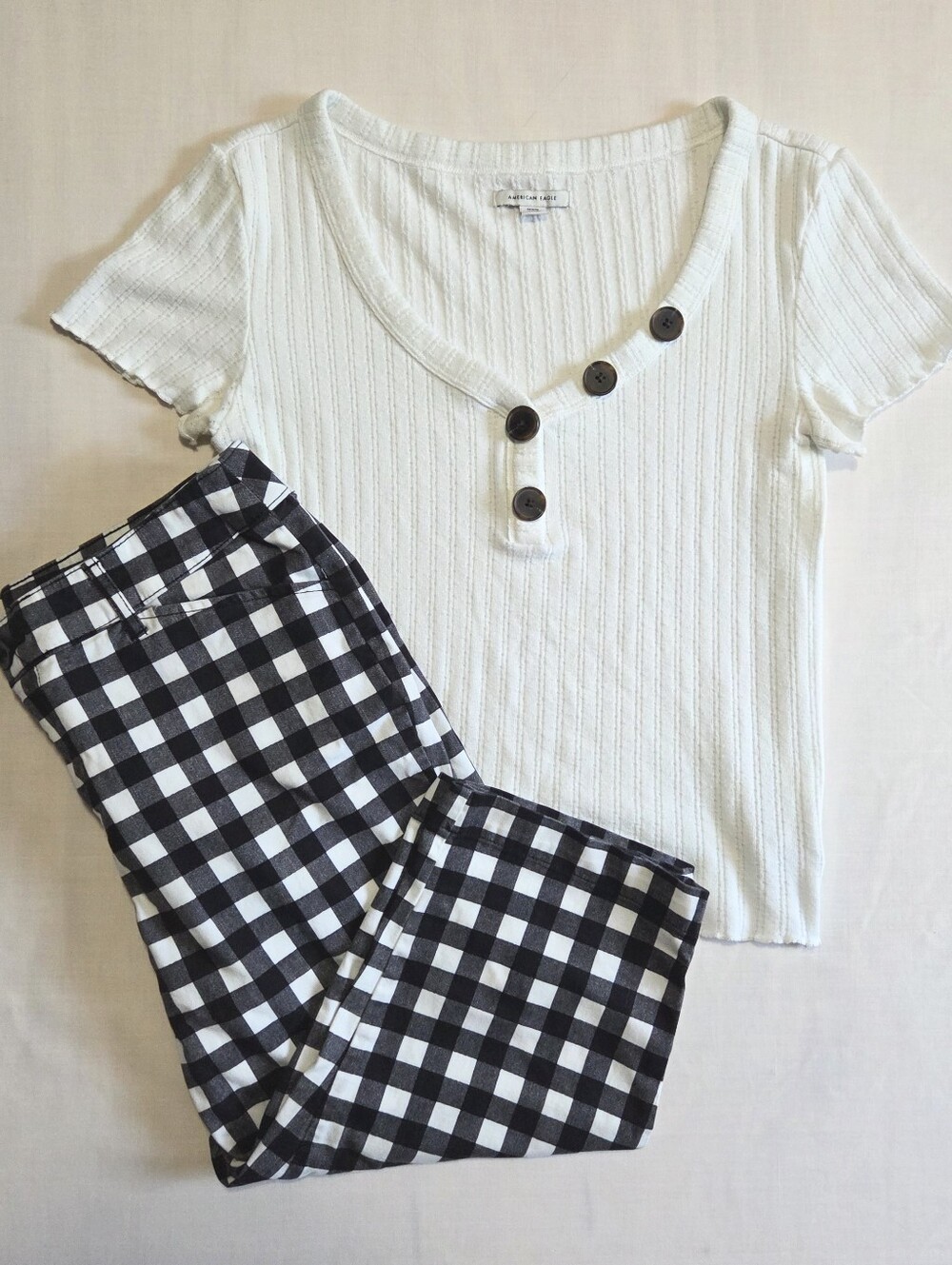 St. Johns Bay American Eagle Shirt Capri Checkered 12 M Bundle